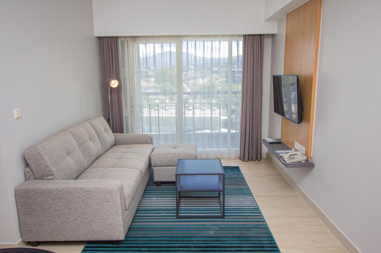Grand Dafam Braga Hotel 4*